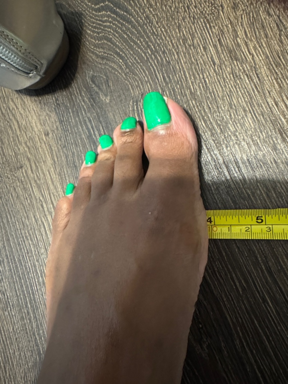 Forever 21 Silver Chain T-Strap Sandals with Tan Footbed - Picture 9 of 11
